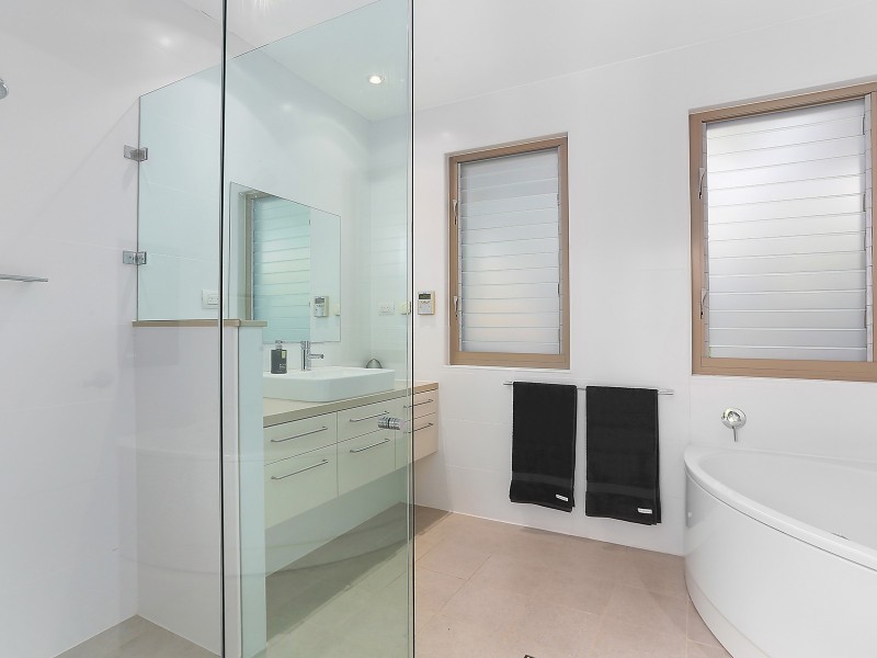 25 Hawthorne Avenue, Chatswood NSW 2067