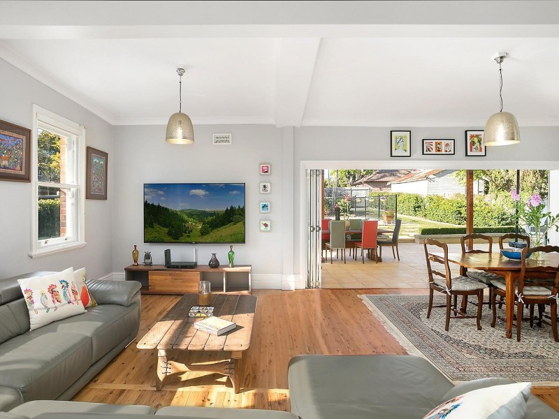 16 Waratah Street, Roseville NSW 2069