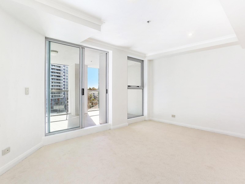 909/2B Help Street, Chatswood NSW 2067