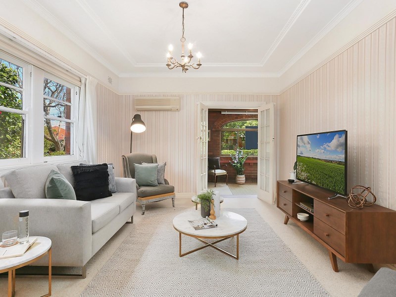 7 Summerville Crescent, Willoughby NSW 2068