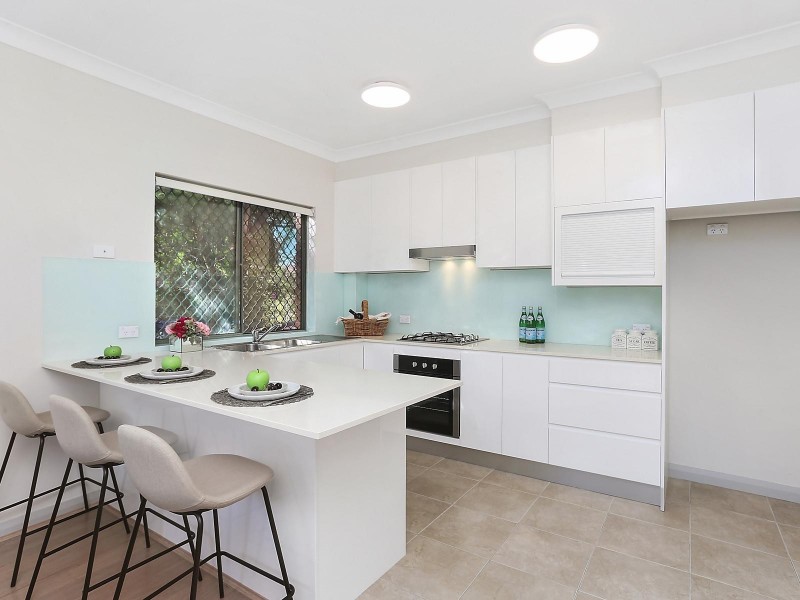 13/11 Goodchap Road, Chatswood NSW 2067