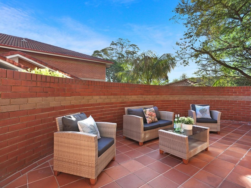 13/11 Goodchap Road, Chatswood NSW 2067