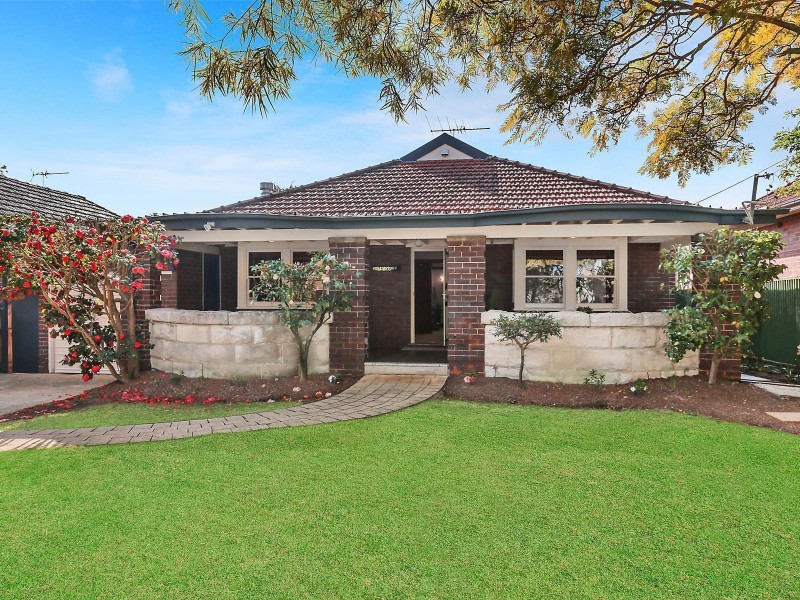 129 Fullers Road, Chatswood NSW 2067