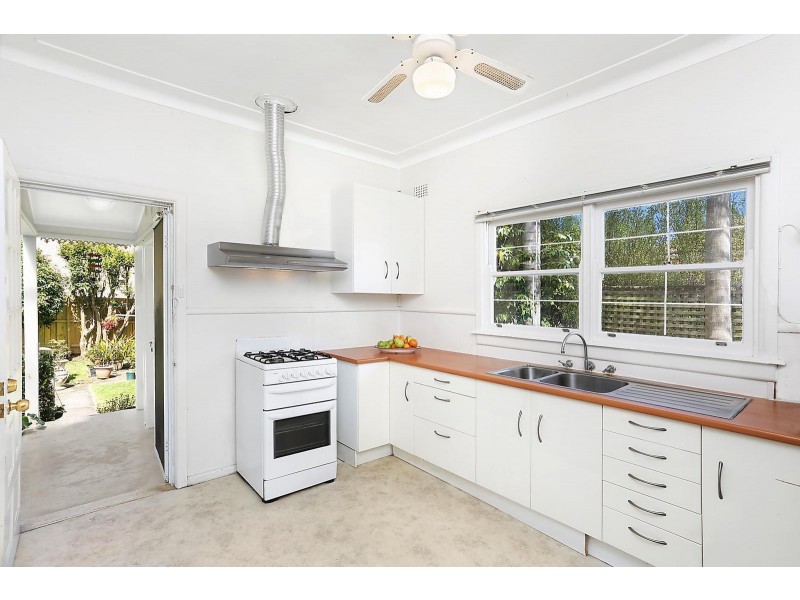 12 Betty Hendry Parade, North Ryde NSW 2113