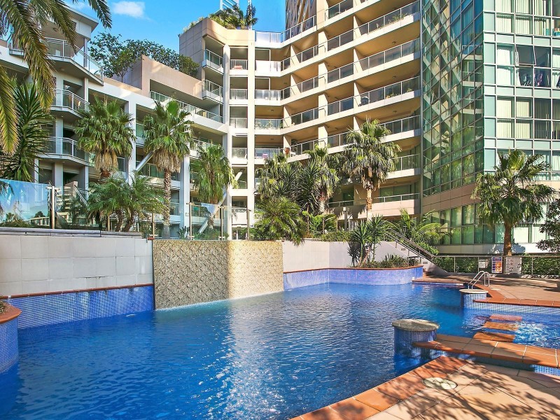 609/2A Help Street, Chatswood NSW 2067