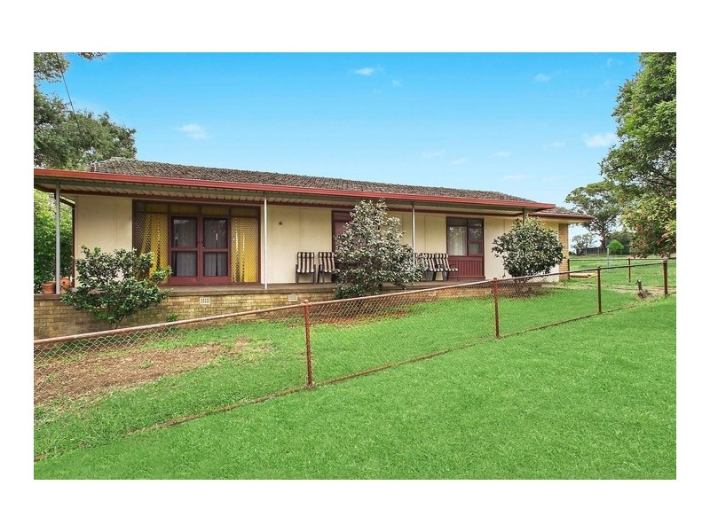 1 Taber Street, Menangle Park NSW 2563