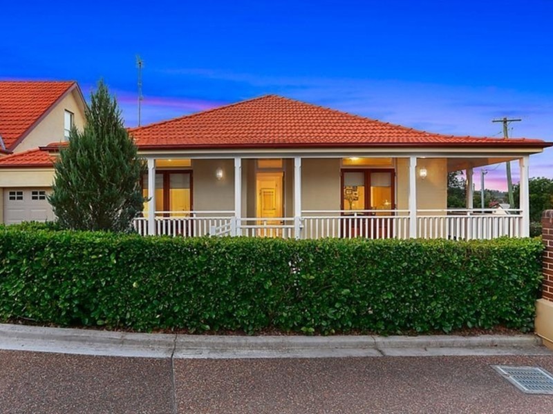 8/253 Argyle Street, Picton NSW 2571