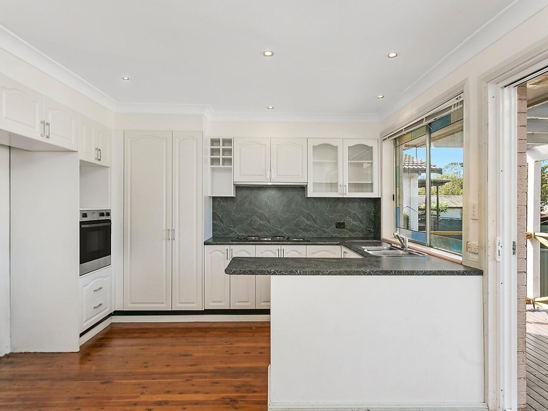 74 Berallier Drive, Camden South NSW 2570