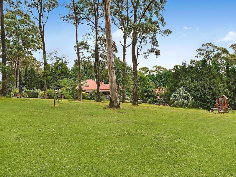 8 Amber Close, Alpine NSW 2575
