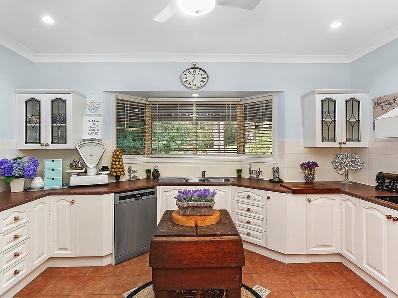 8 Amber Close, Alpine NSW 2575
