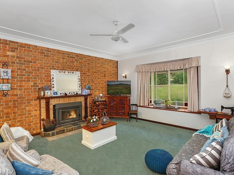 8 Amber Close, Alpine NSW 2575