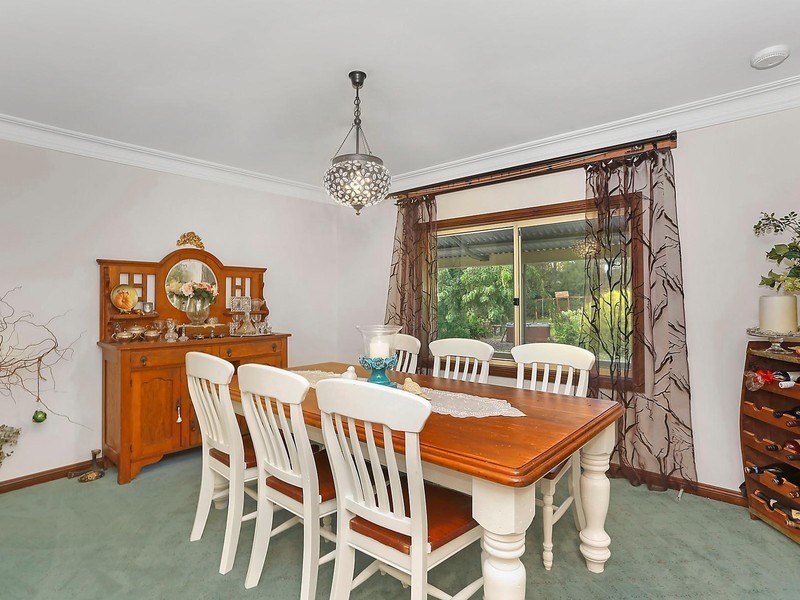 8 Amber Close, Alpine NSW 2575