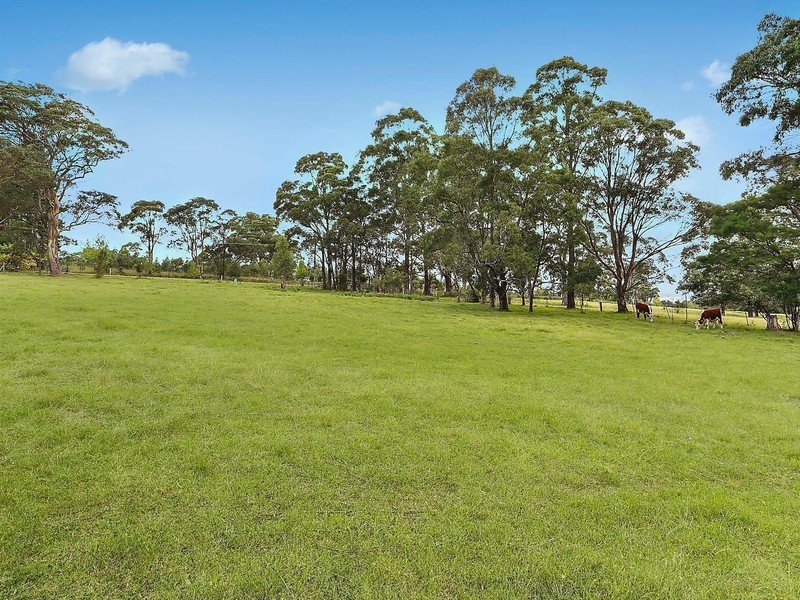 8 Amber Close, Alpine NSW 2575