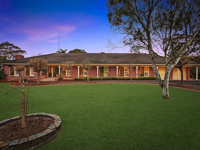 6 Coldenham Road, Picton NSW 2571