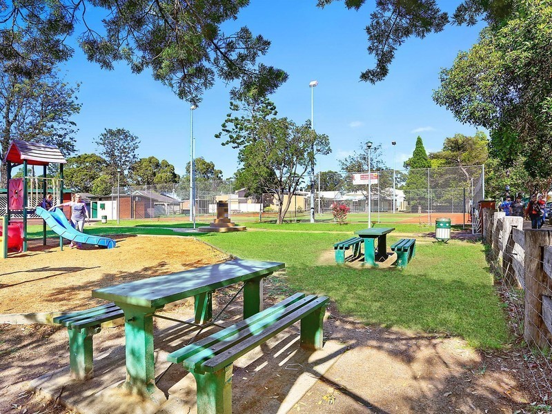 145 Lakes Street, Thirlmere NSW 2572