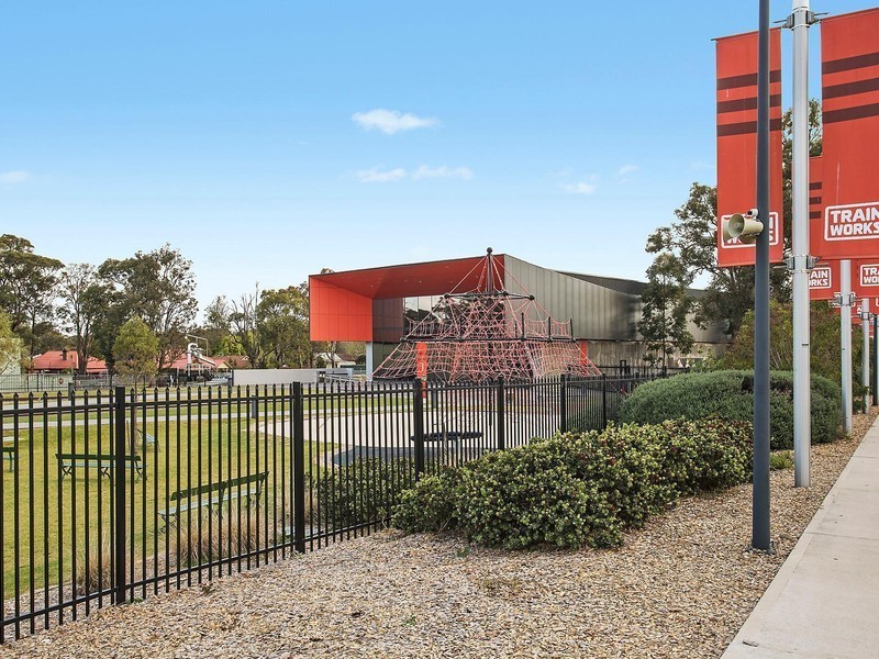 145 Lakes Street, Thirlmere NSW 2572