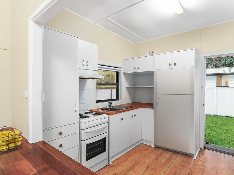 11 Rockford Road, Tahmoor NSW 2573