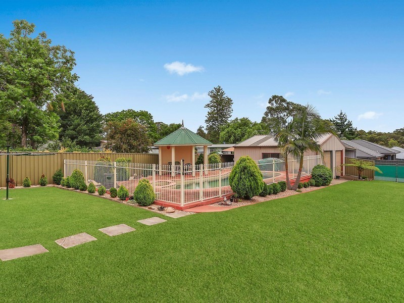 27 Victoria Road, Thirlmere NSW 2572