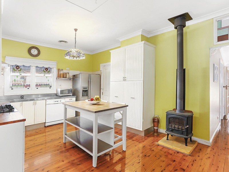 391 Argyle Street, Picton NSW 2571