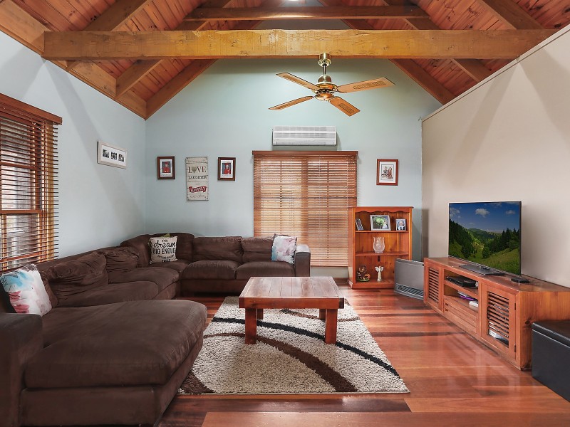 26 Myrtle Creek Avenue, Tahmoor NSW 2573