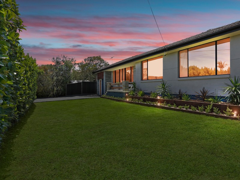 2 Barrie Place, Leumeah NSW 2560