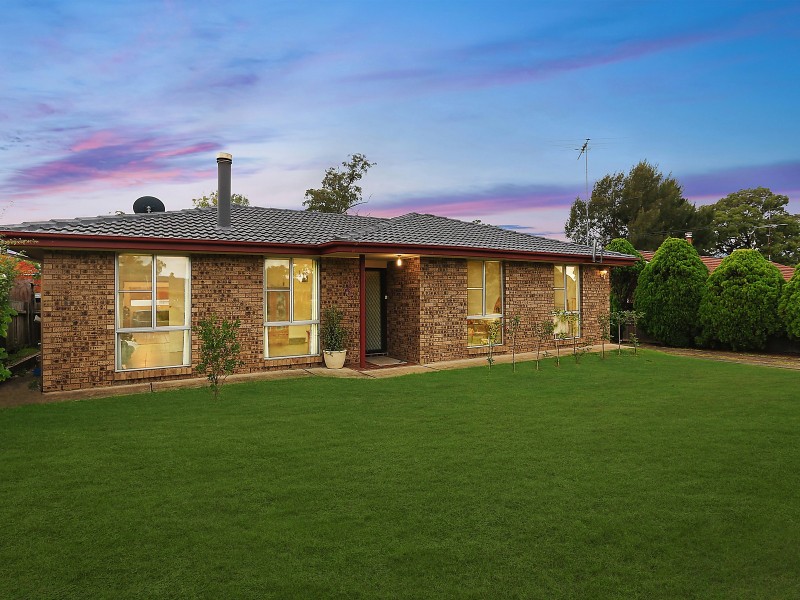 13 Hunter Street, Tahmoor NSW 2573