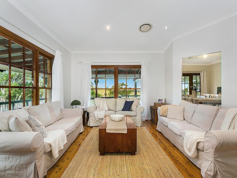 2 Cowper Street, Picton NSW 2571