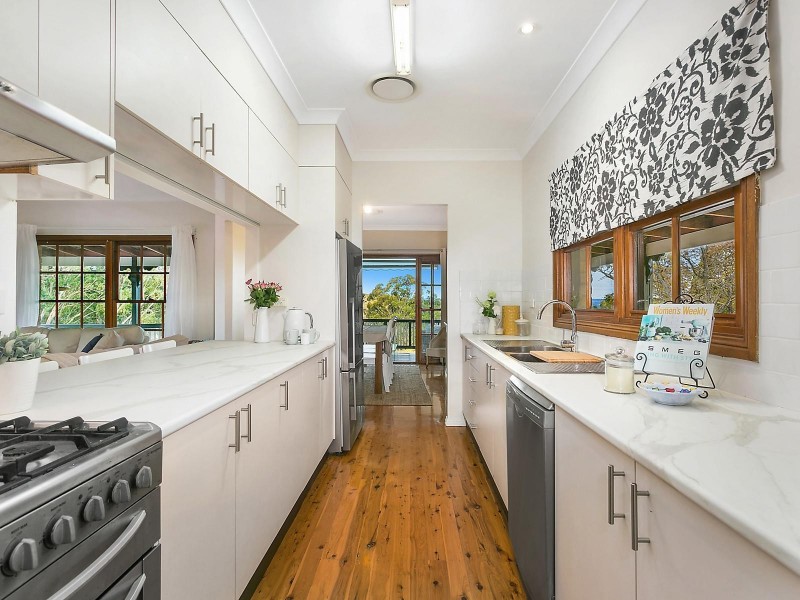 2 Cowper Street, Picton NSW 2571