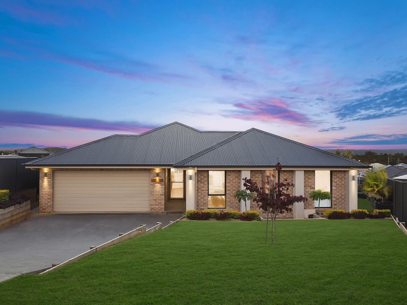 8 Pimlico Avenue, Currans Hill NSW 2567