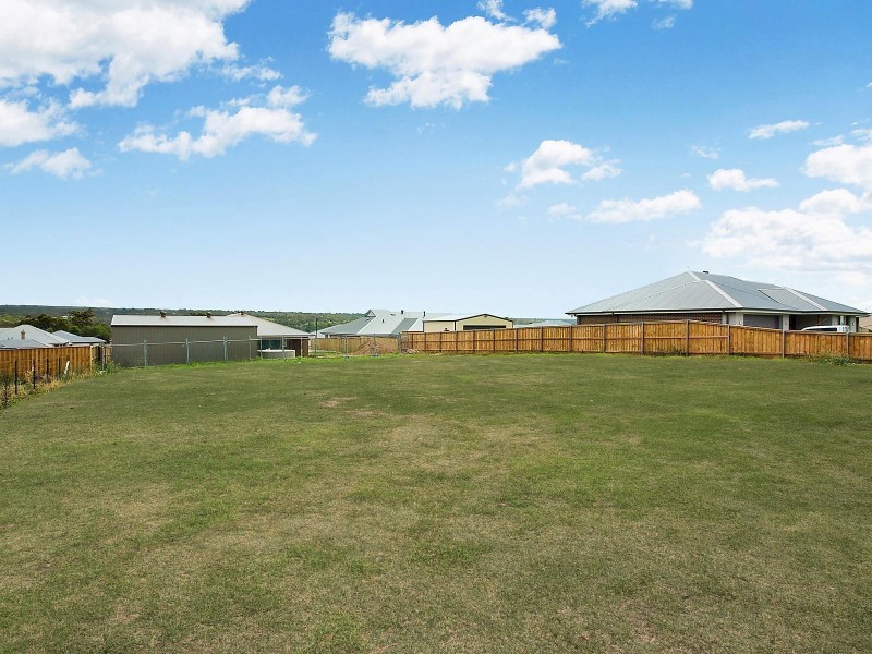 12 Torulosa Road, The Oaks NSW 2570