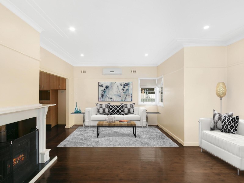 16 Turner Street, Thirlmere NSW 2572