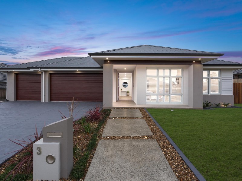 3 Emmaline Avenue, The Oaks NSW 2570