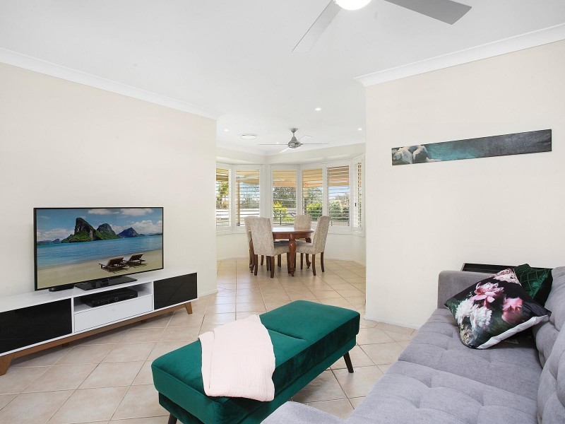 6 Denison Place, Appin NSW 2560