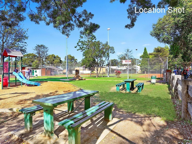 296 Thirlmere Way, Thirlmere NSW 2572