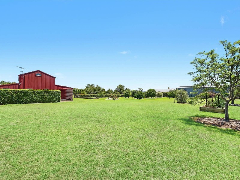 4 Mount View Close, Razorback NSW 2571