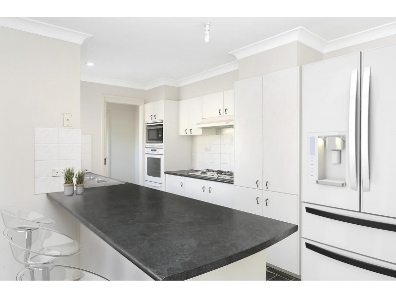 12 Gloucester Circuit, Albion Park NSW 2527