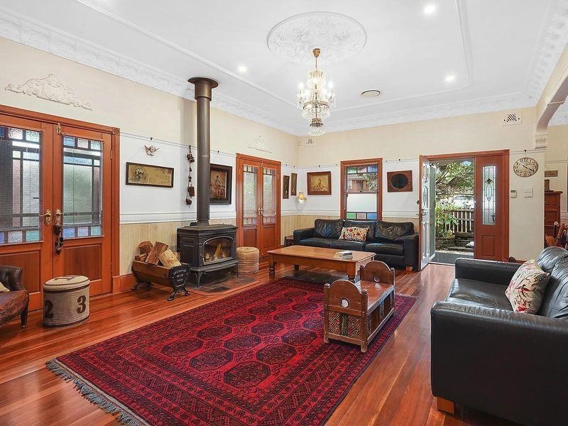 865 Montpelier Drive, The Oaks NSW 2570