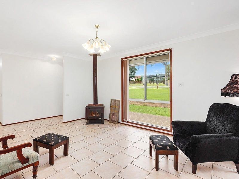 867 Montpelier Drive, The Oaks NSW 2570