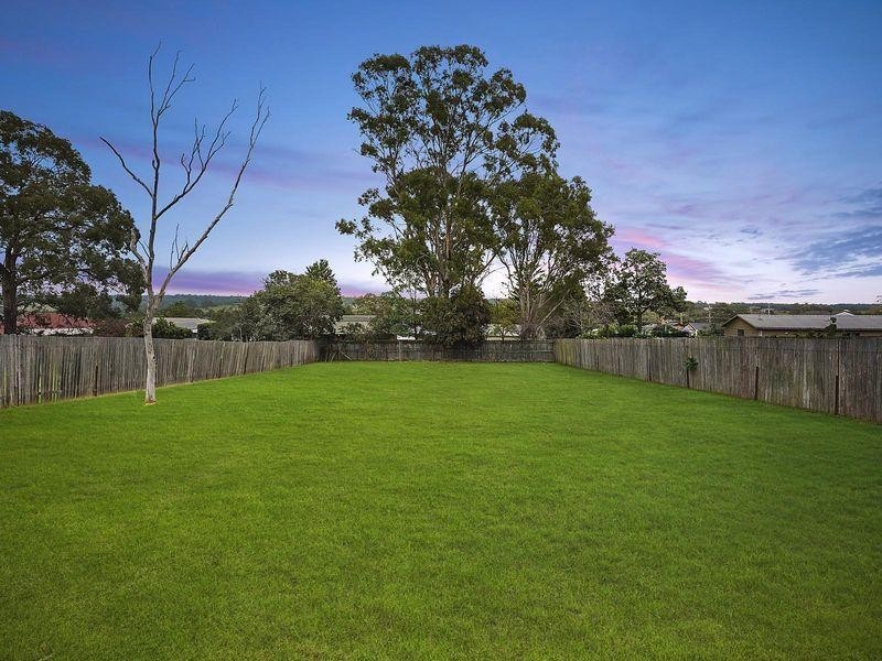 867 Montpelier Drive, The Oaks NSW 2570