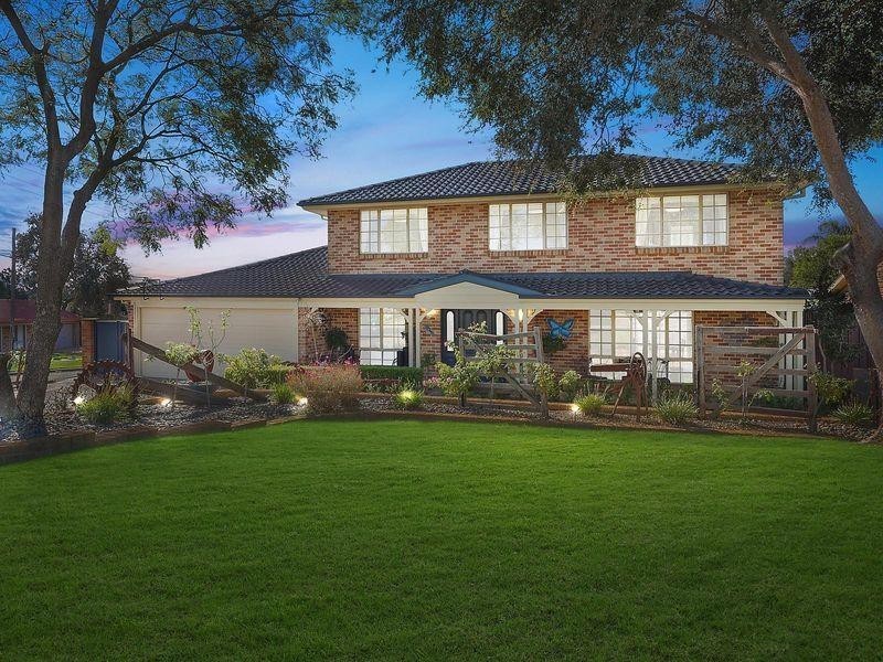 24 Devitt Crescent, The Oaks NSW 2570