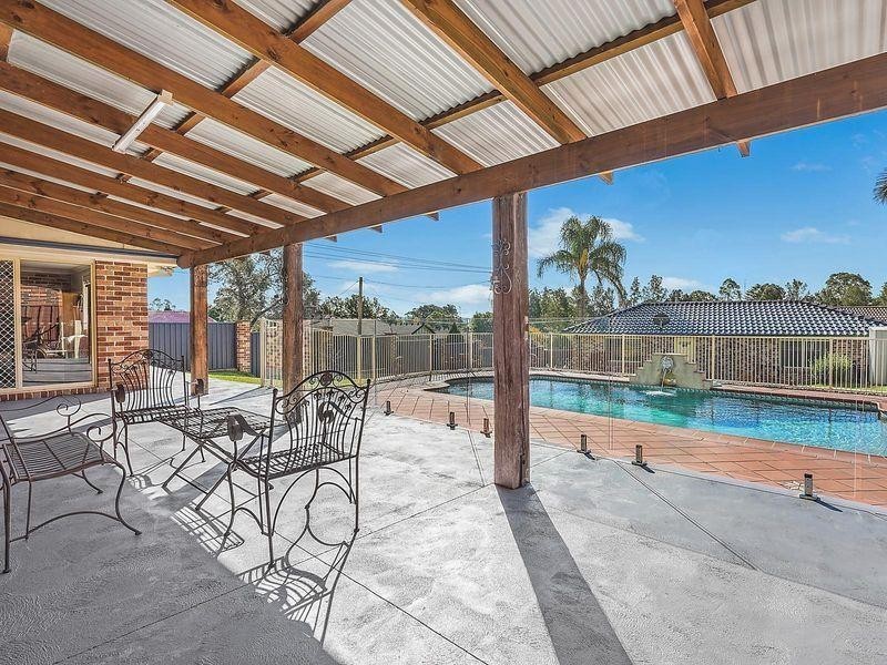 24 Devitt Crescent, The Oaks NSW 2570