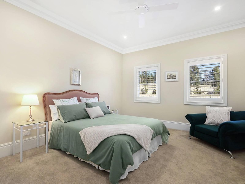 10 Carramar Close, Picton NSW 2571