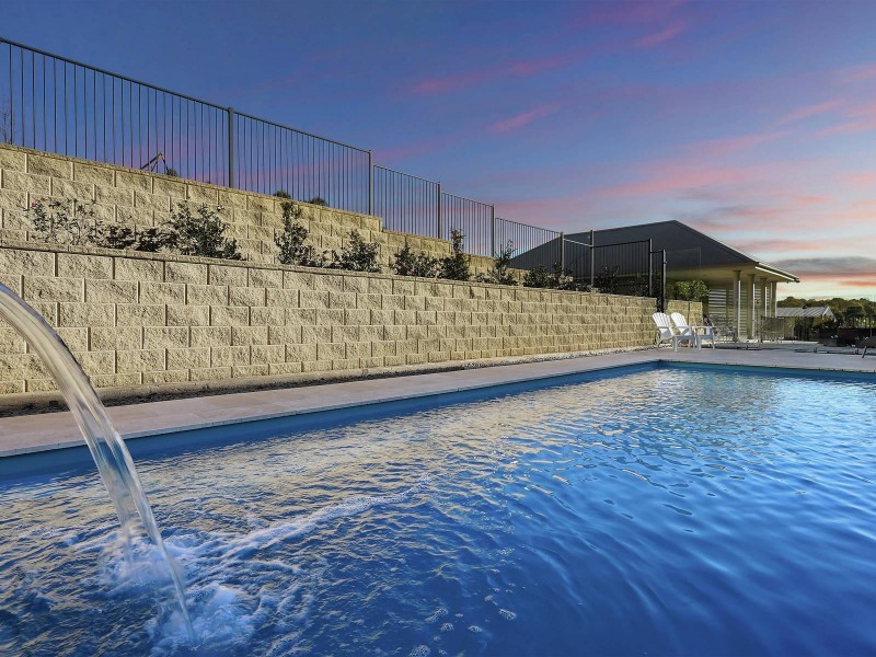 10 Carramar Close, Picton NSW 2571