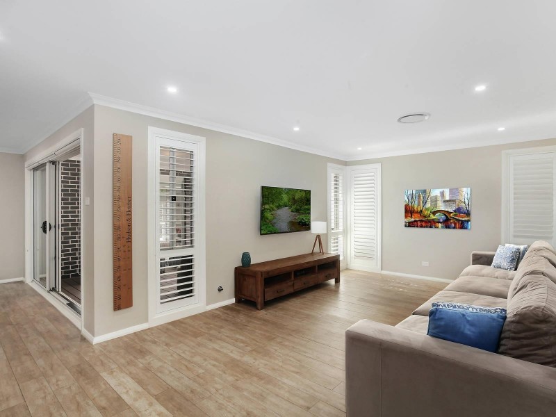 5 Archer Road, Spring Farm NSW 2570