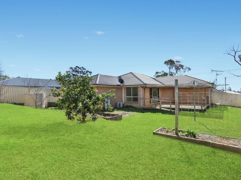 11 Fitzroy Street, Hill Top NSW 2575