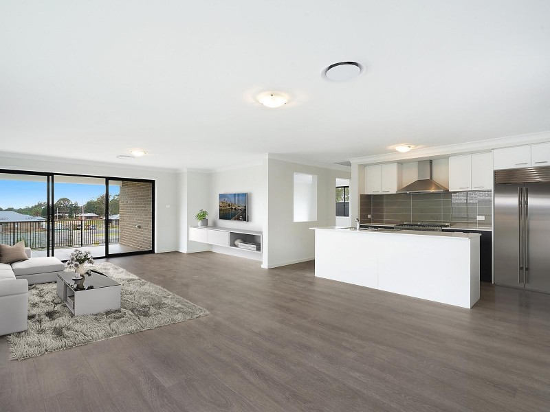 31 Highland Crescent, Thirlmere NSW 2572