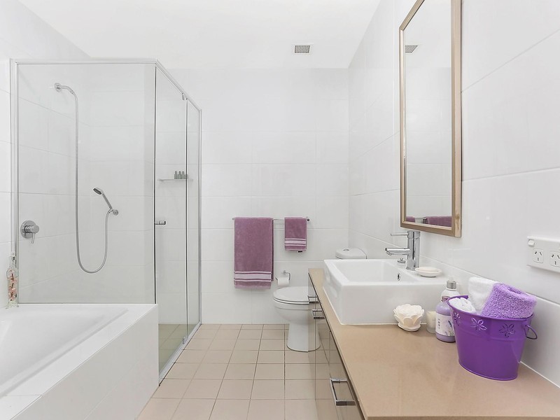 101/15 Peninsula Drive, Breakfast Point NSW 2137