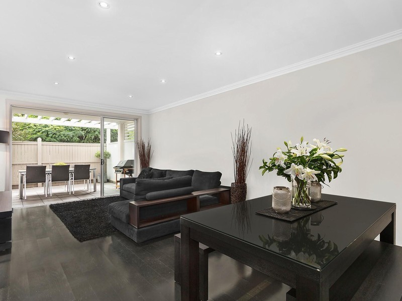 110/14 Fairwater Close, Breakfast Point NSW 2137