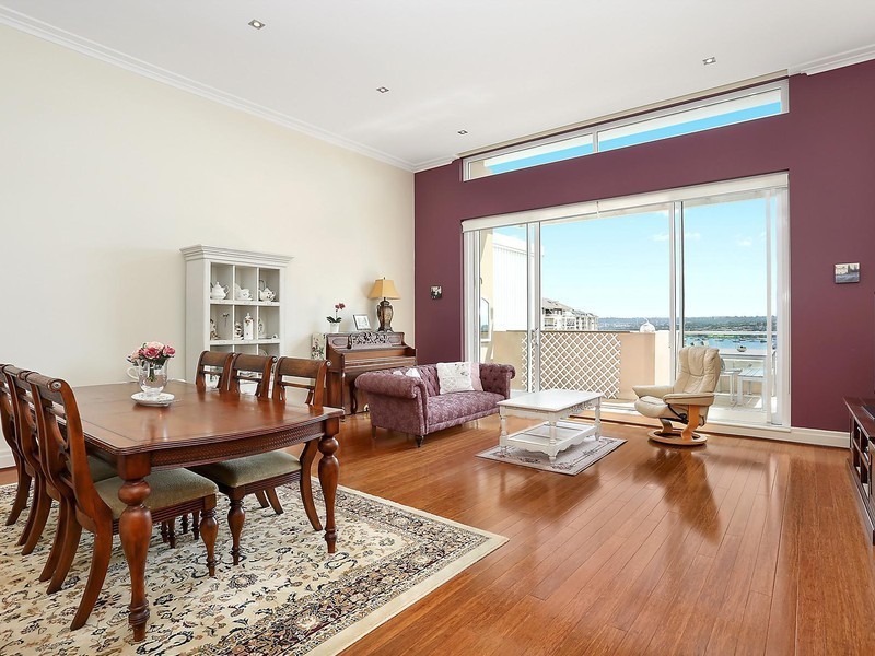 812/15 Peninsula Drive, Breakfast Point NSW 2137
