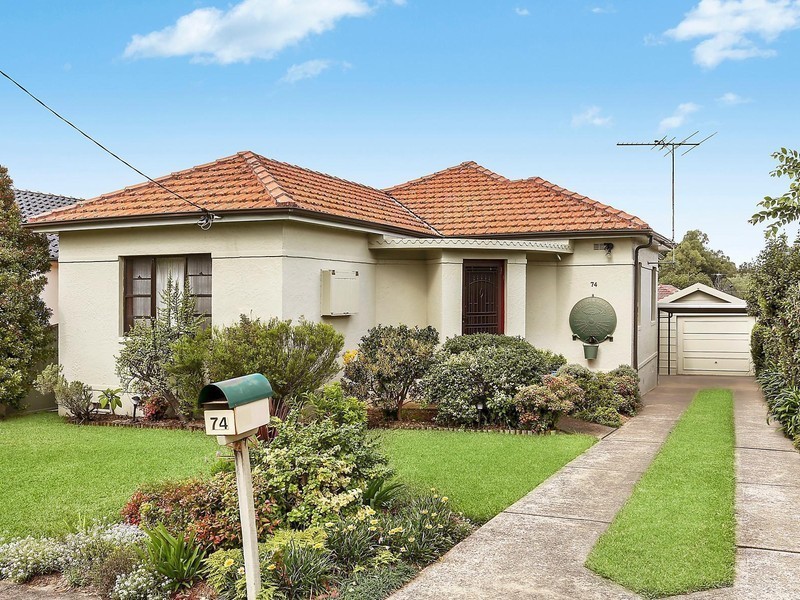 74 Correys Avenue, Concord NSW 2137
